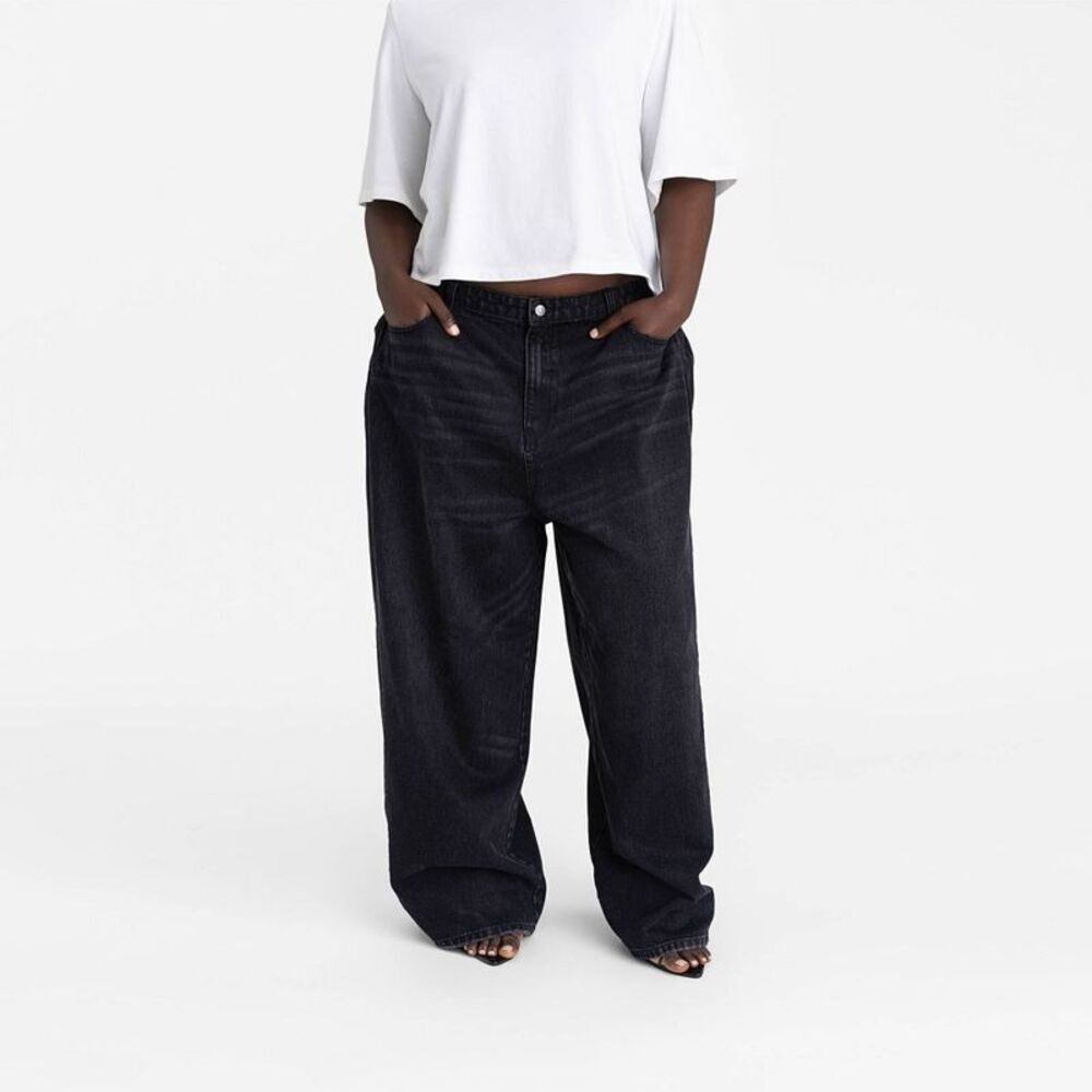 KBB by KAHLANA Women's Low-Rise Wide Leg 'The Rachel Jean' - Black Wash 22